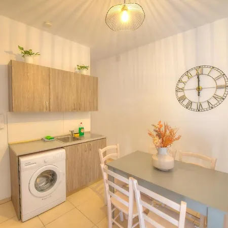 Apartment 2bedroom With Large Terrace In Paceville Jpor1-1 *