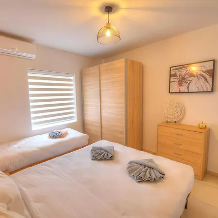 2bedroom With Large Terrace In Paceville Jpor1-1 San Ġiljan